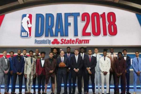 2015年nba选秀_nba18年选秀