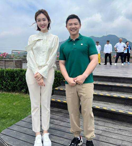 陈一冰老婆富二代_陈一冰老婆个人资料