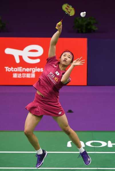 韩国羽毛球美女_韩国羽毛球女将