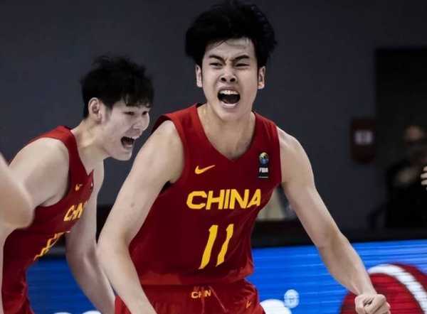 中国男篮斗殴三大战役，中国男篮打架斗殴事件