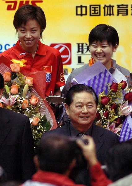 张怡宁让球福原爱对话，张怡宁让球原版视频