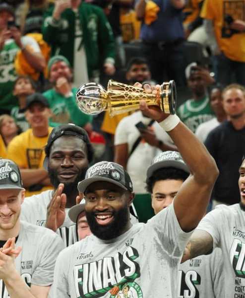 nba2021mvp是谁，2021年nbamvp