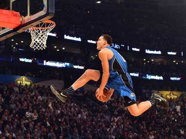 2016nba扣篮大赛视频完整版，2016nba扣篮大赛回放完整版