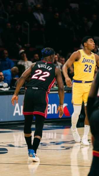 nba湖人vs热火全场回放，湖人vs热火回看