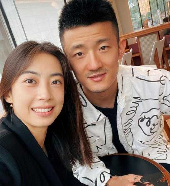 谌龙公布王适娴孕照，谌龙 王适娴
