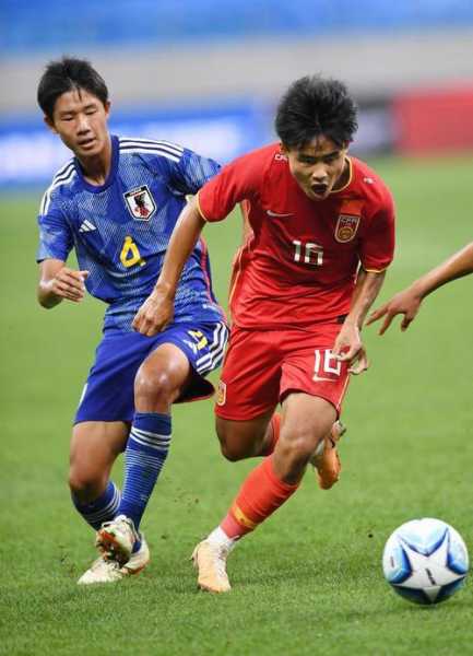 2013东亚杯中国vs日本，东亚杯中国队vs日本队视频重播