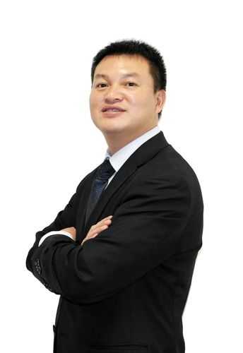 2020赛季鲁能教练组，鲁能的教练叫什么名字