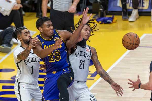 nba录像高清回放像微博视频，nba录像高清回放像微博视频湖人己成鱼腩球队