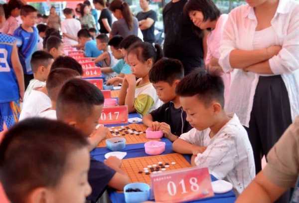 围棋比赛视频讲解，象棋大师比赛视频