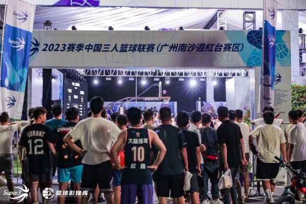 斯伯丁篮球官网旗舰店，斯伯丁篮球的商品介绍