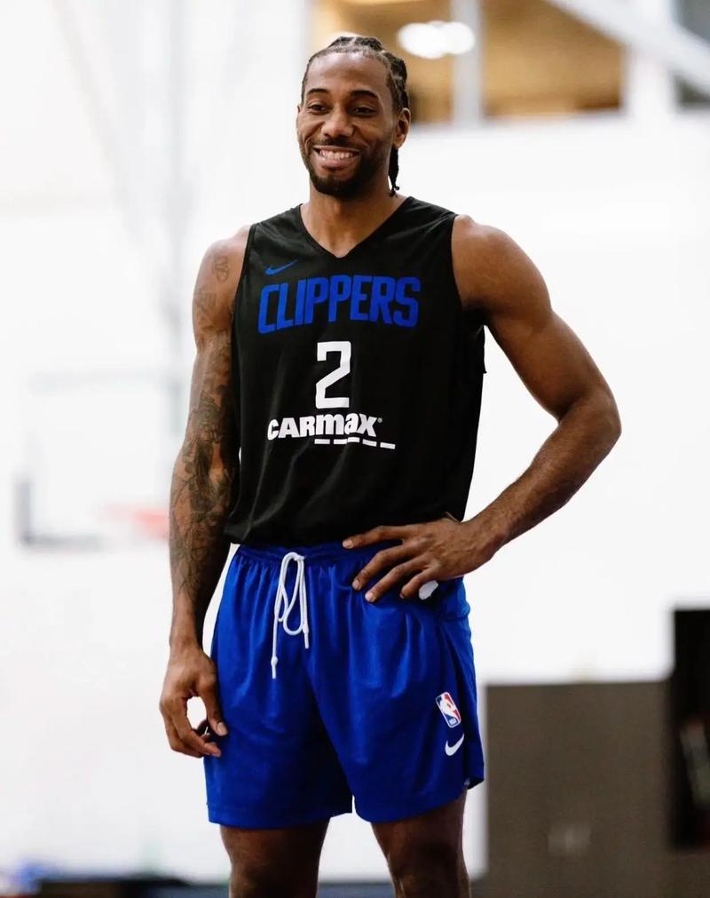 nba伦纳德最新消息，nba伦纳德图片高清