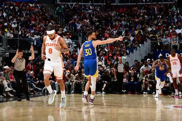 nba勇士vs老鹰，nba勇士vs老鹰直播在线 11月21日