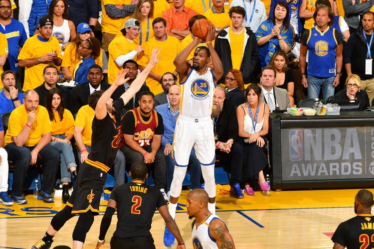 nba总决赛2015骑士vs勇士，nba总决赛骑士vs勇士2016