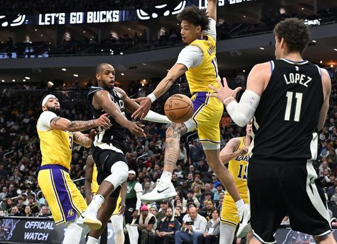 nba湖人vs雄鹿直播视频，nba湖人vs雄鹿回放2021