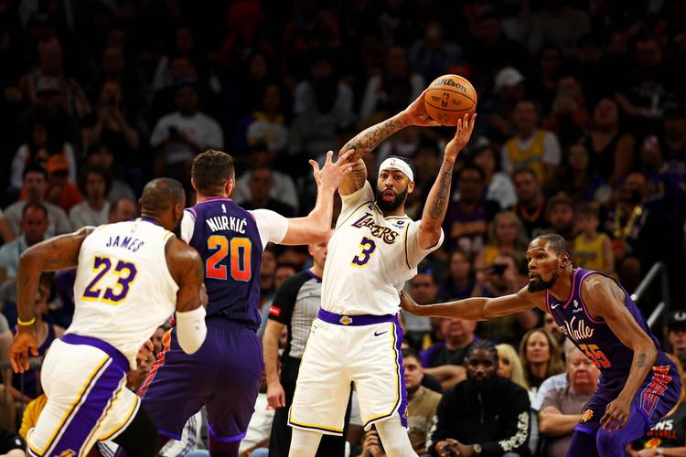 nba湖人淘汰，湖人遭淘汰