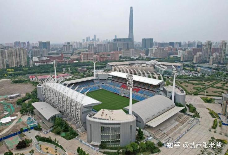中国在建专业足球场，中国在建的专业足球场