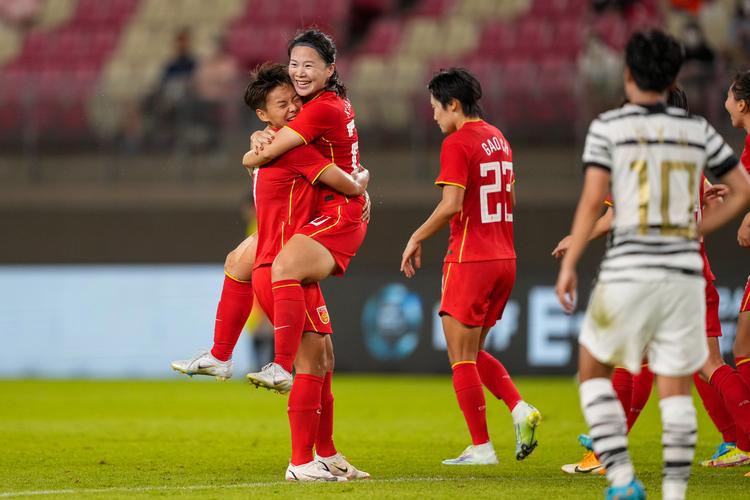 中国女足战胜韩国女足，中国女足战胜韩国女足 夺得亚洲杯冠军