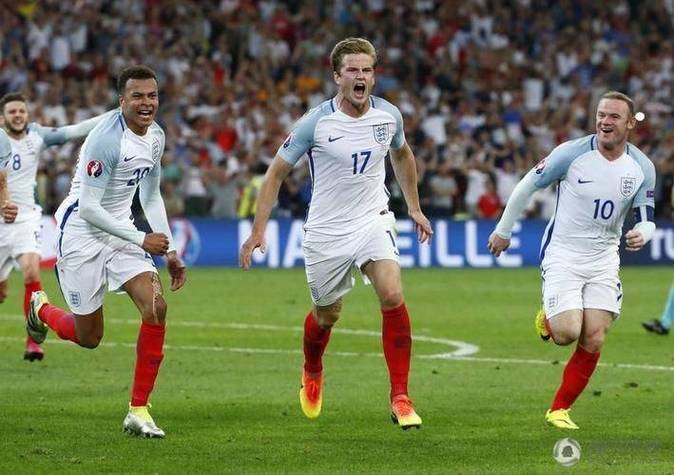 乌拉圭2 1英格兰，乌拉圭2-1英格兰