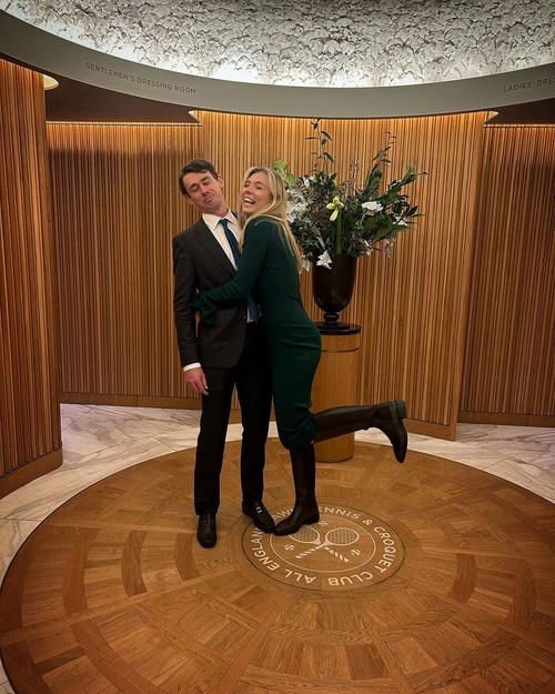 博尔特老婆，博尔特老婆是干什么的