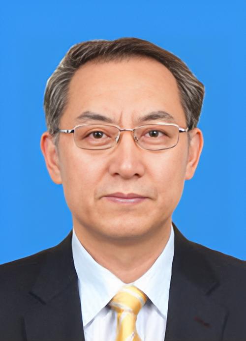 欧塞尔足球俱乐部老板，欧塞尔足球俱乐部老板曹宇简介