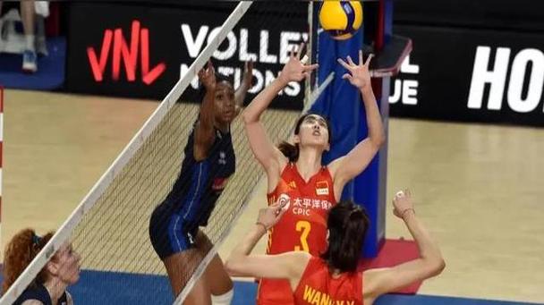 直播 中国女排vs意大利女排，现场直播中国女排对意大利比赛视频